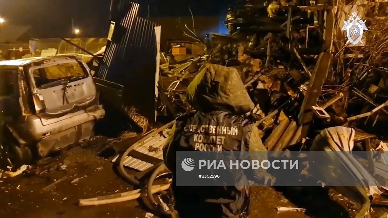 Самолет  Су-30 упал в Иркутске