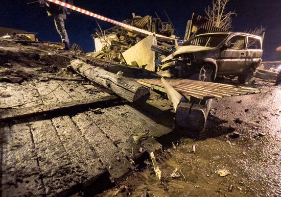 Самолет  Су-30 упал в Иркутске