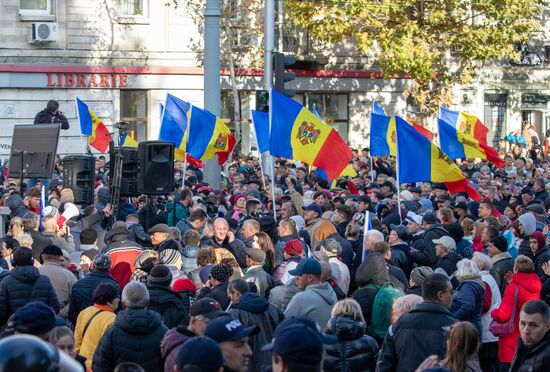 Митинг оппозиции в Кишиневе