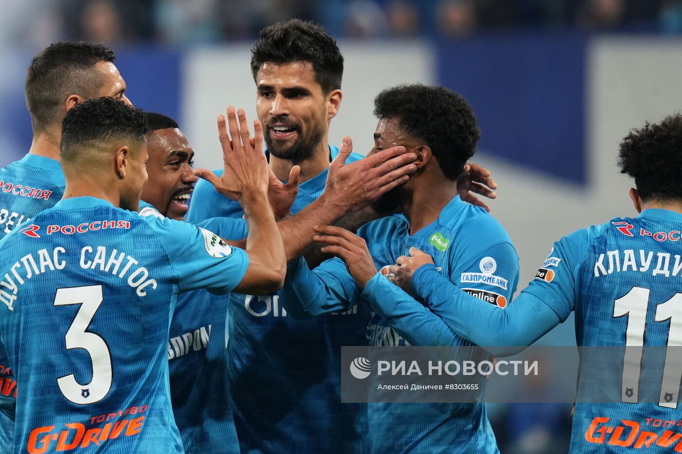 Футбол. РПЛ. Матч "Зенит" - "Сочи"