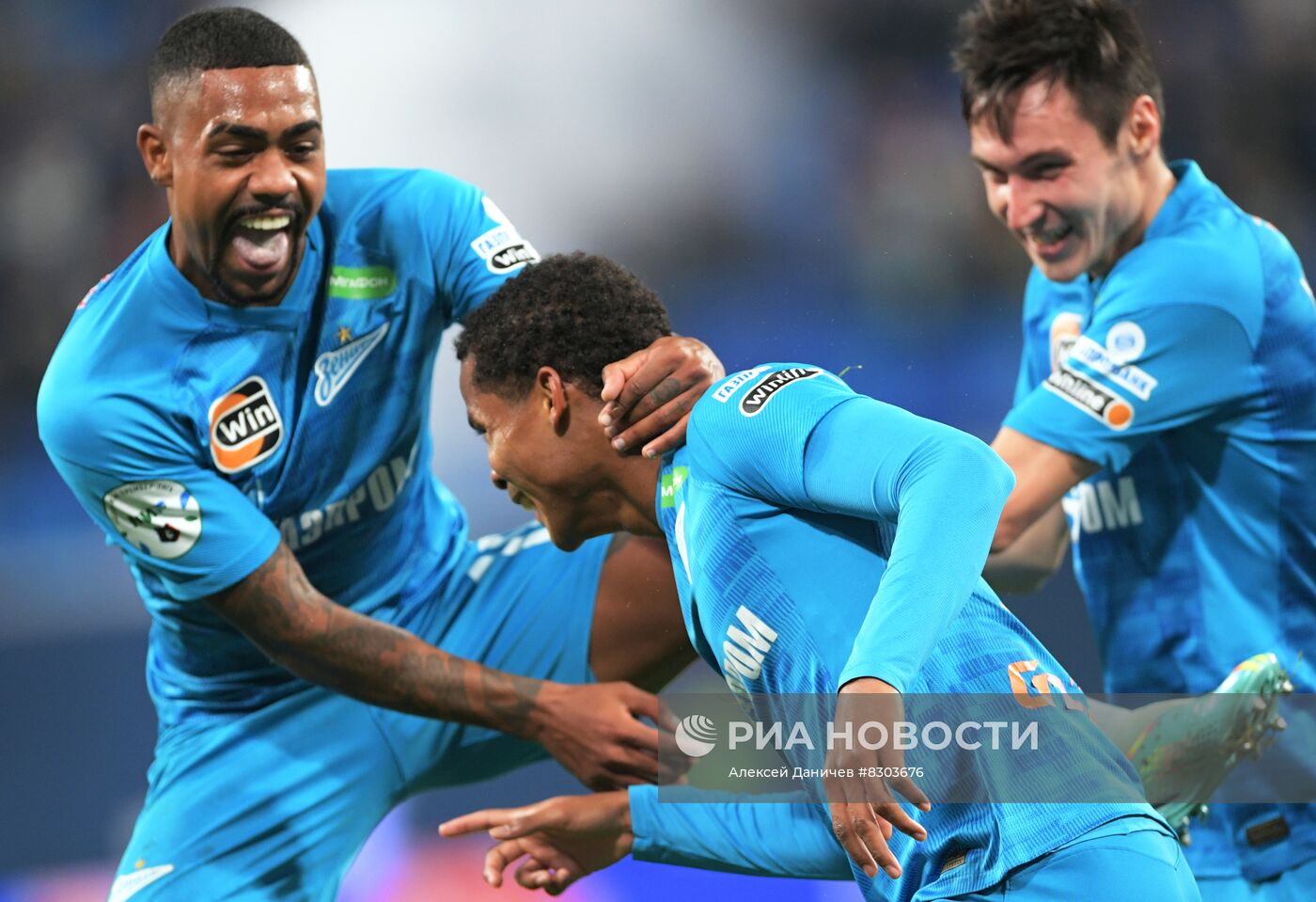 Футбол. РПЛ. Матч "Зенит" - "Сочи"