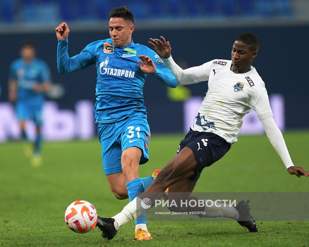 Футбол. РПЛ. Матч "Зенит" - "Сочи"