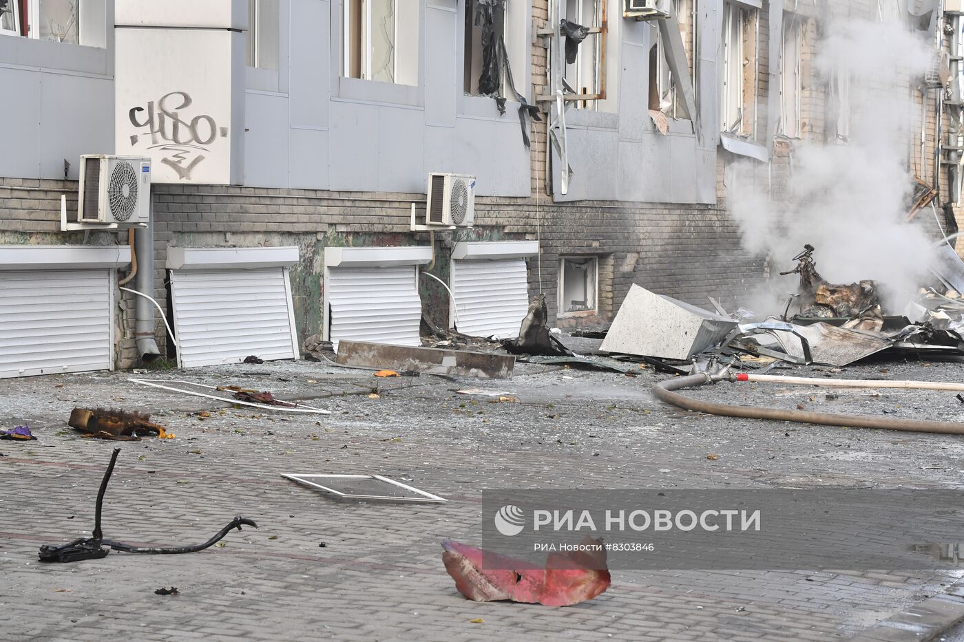 Взрыв у здания запорожской областной телекомпании "ЗаТВ" в Мелитополе