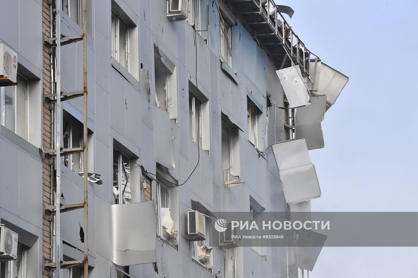 Взрыв у здания запорожской областной телекомпании "ЗаТВ" в Мелитополе