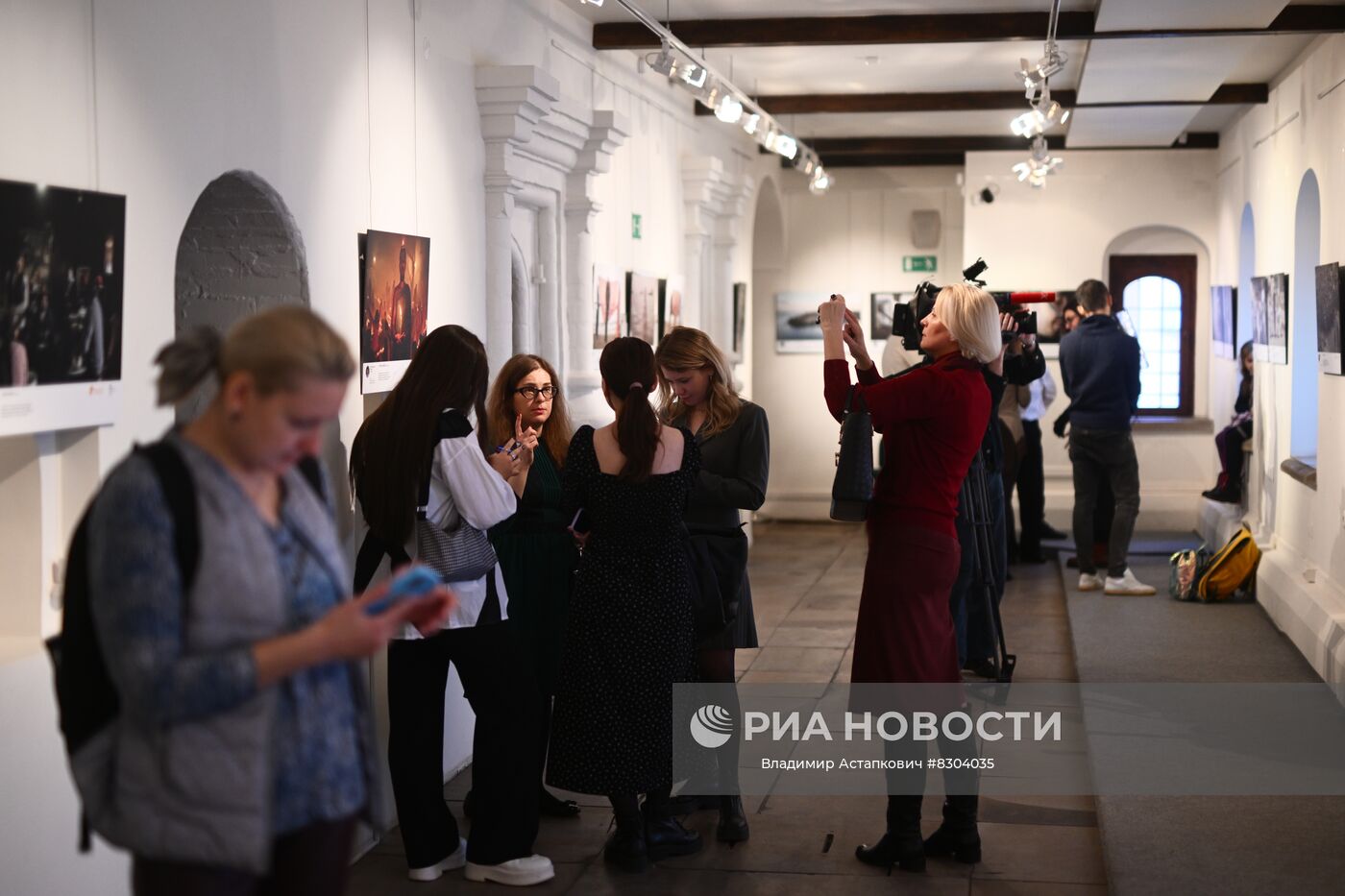 Открытие выставки конкурса им. Андрея Стенина