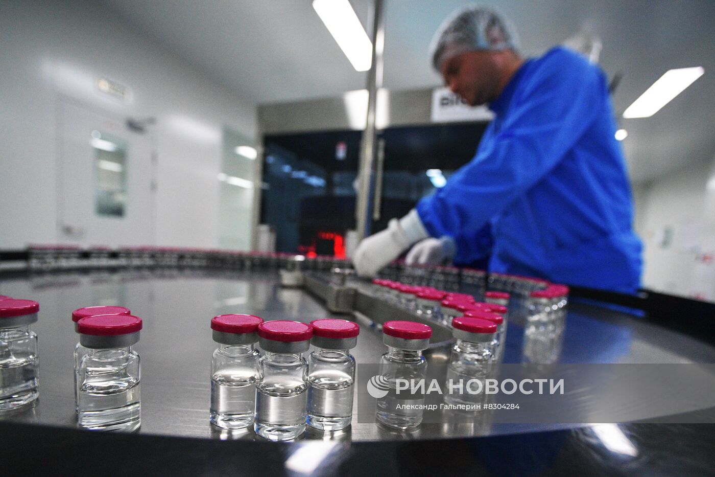Производство лекарственных препаратов в компании BIOCAD в Санкт-Петербурге