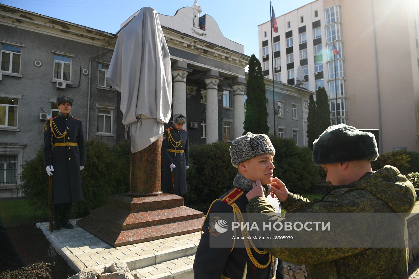 Открытие памятника П. Судоплатову в Донецке