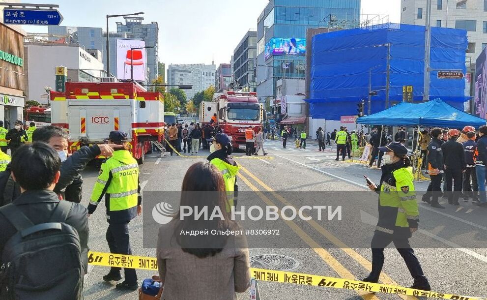 В Южной Корее объявлен общенациональный траур в связи с давкой в Сеуле 