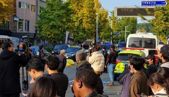 В Южной Корее объявлен общенациональный траур в связи с давкой в Сеуле 