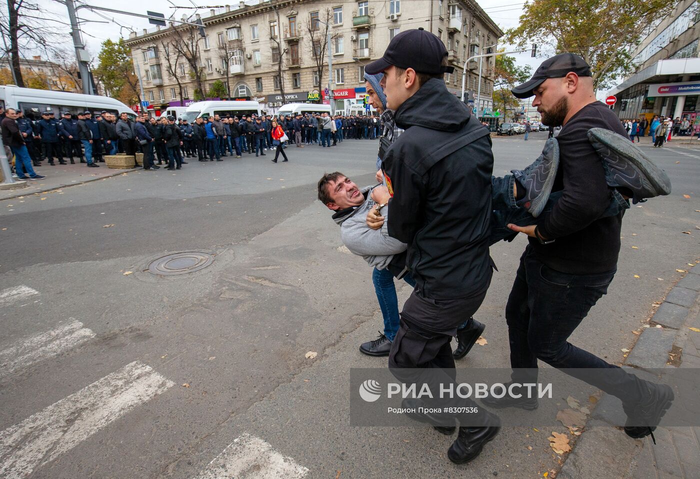 Акция протеста оппозиции в Молдове