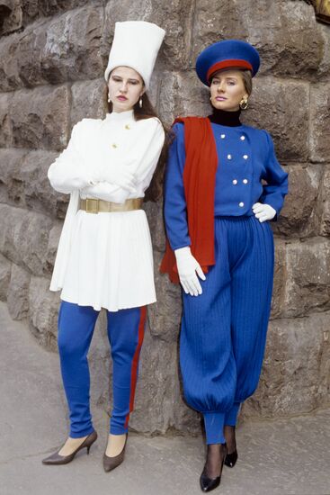 Советско-американский мюзикл "Американец в перестройке"