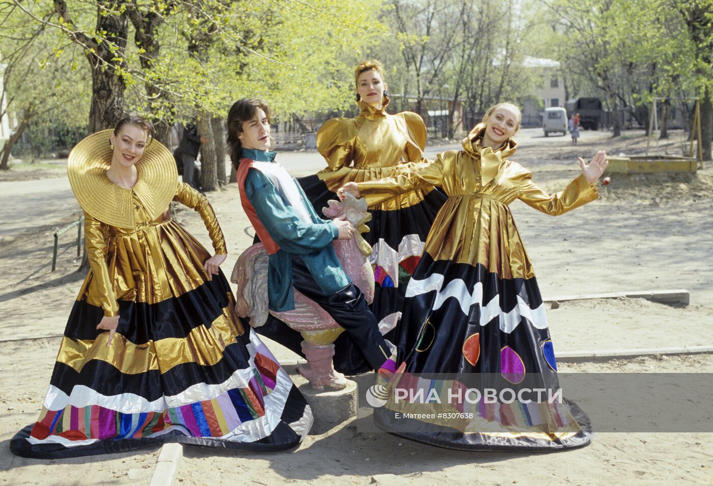 Советско-американский мюзикл "Американец в перестройке"