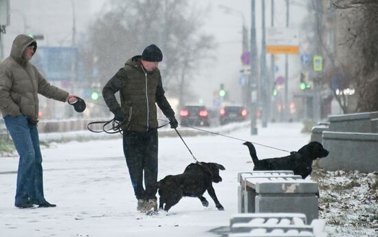 Снег в Москве