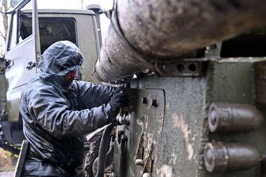 Военнослужащие МО РФ выполняют боевые задачи в Харьковской области