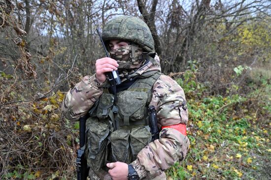 Военнослужащие МО РФ выполняют боевые задачи в Харьковской области
