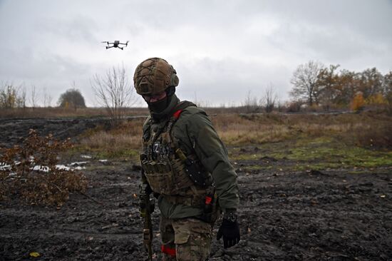 Военнослужащие МО РФ выполняют боевые задачи в Харьковской области