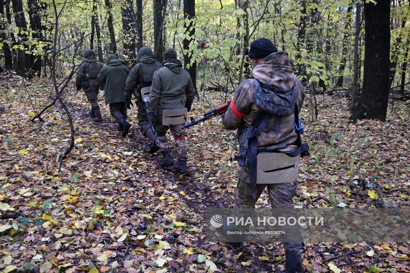 Военнослужащие МО РФ выполняют боевые задачи в Харьковской области