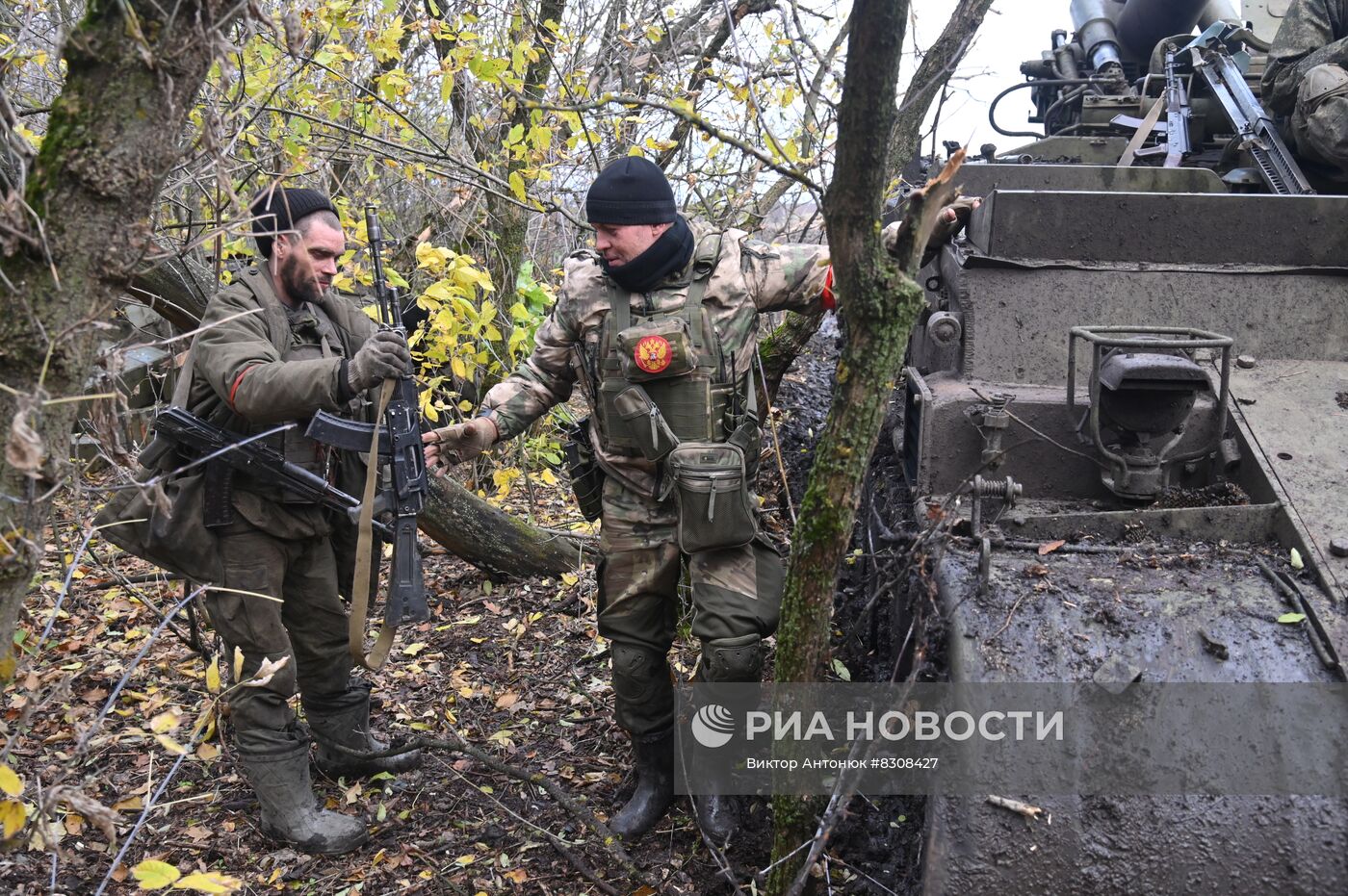 Военнослужащие МО РФ выполняют боевые задачи в Харьковской области