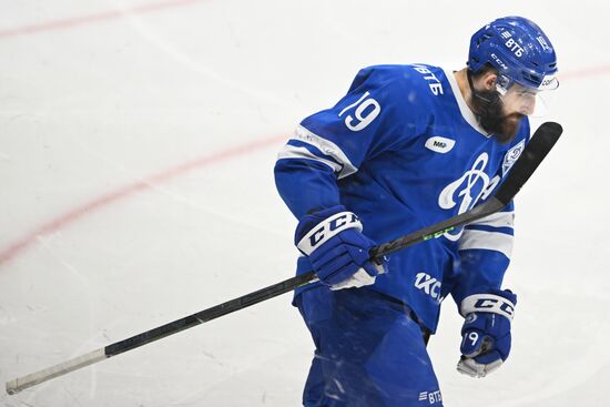 Хоккей. КХЛ. Матч "Динамо" (Москва) - "Металлург" (Магнитогорск)