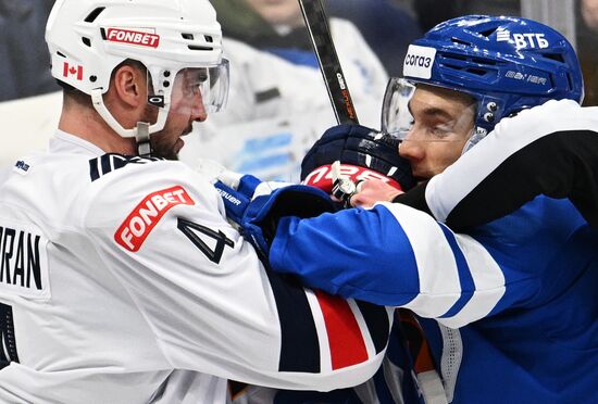 Хоккей. КХЛ. Матч "Динамо" (Москва) - "Металлург" (Магнитогорск)