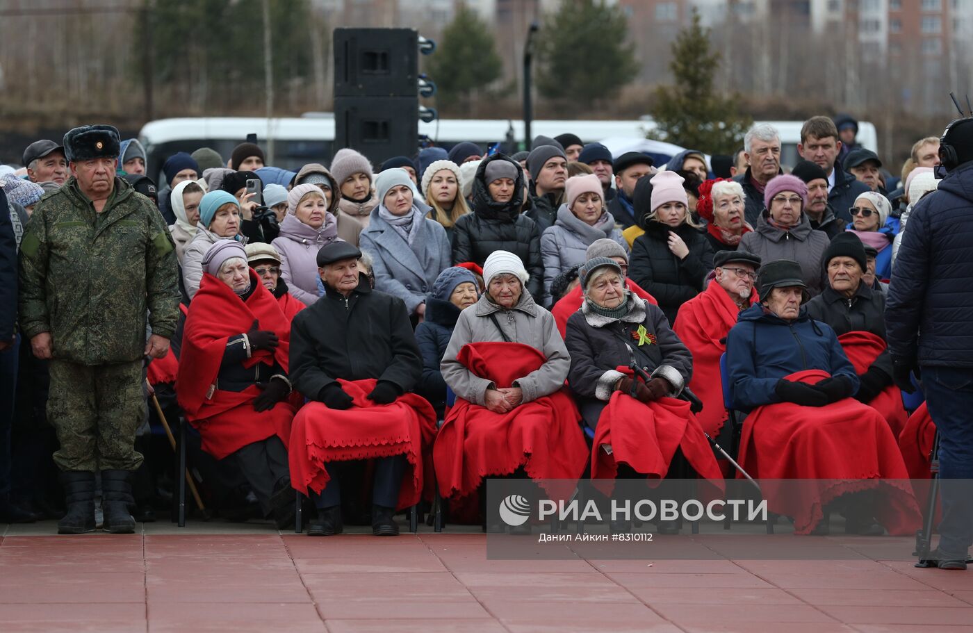 Открытие мемориала Воину-освободителю в Кузбассе