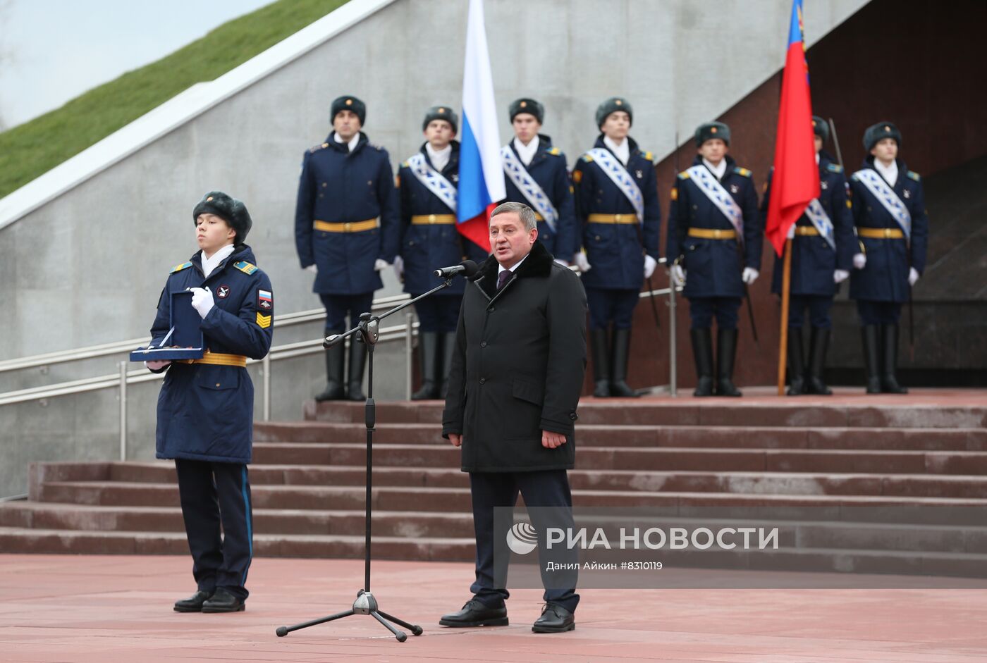 Открытие мемориала Воину-освободителю в Кузбассе