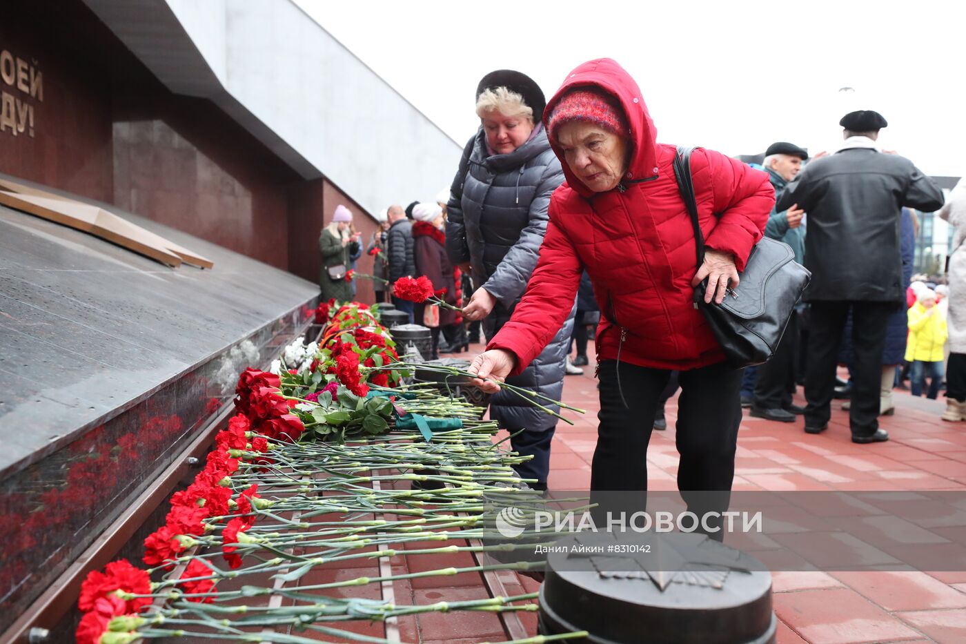 Открытие мемориала Воину-освободителю в Кузбассе