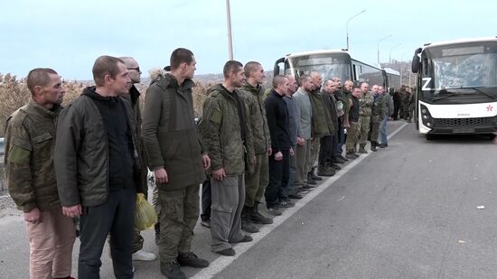 Возвращение из плена российских военных