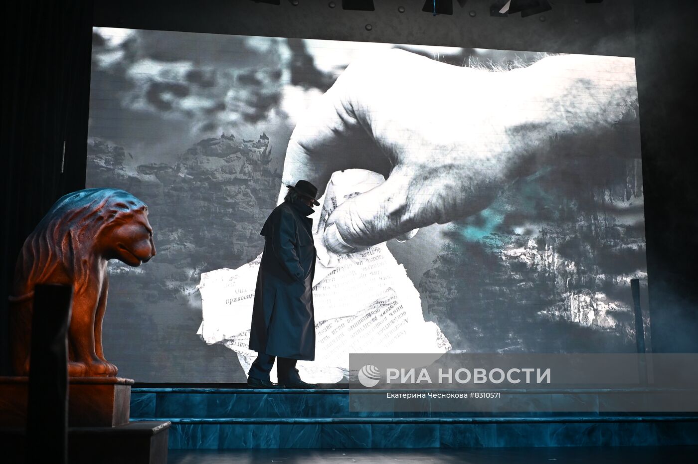Спектакль "Белые ночи Венеции"