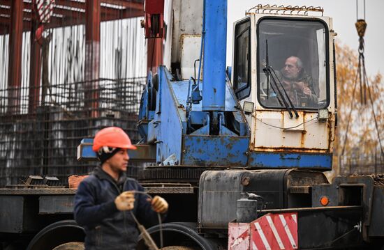 Строительство автовокзала "Красногвардейский" в Москве 