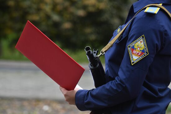 Курсанты спецфакультета Мелитопольского госуниверситета приняли воинскую присягу на верность РФ