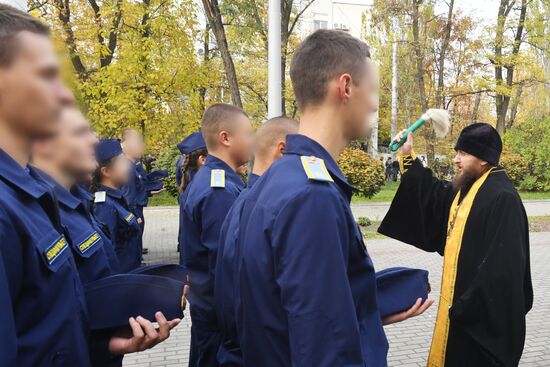 Курсанты спецфакультета Мелитопольского госуниверситета приняли воинскую присягу на верность РФ