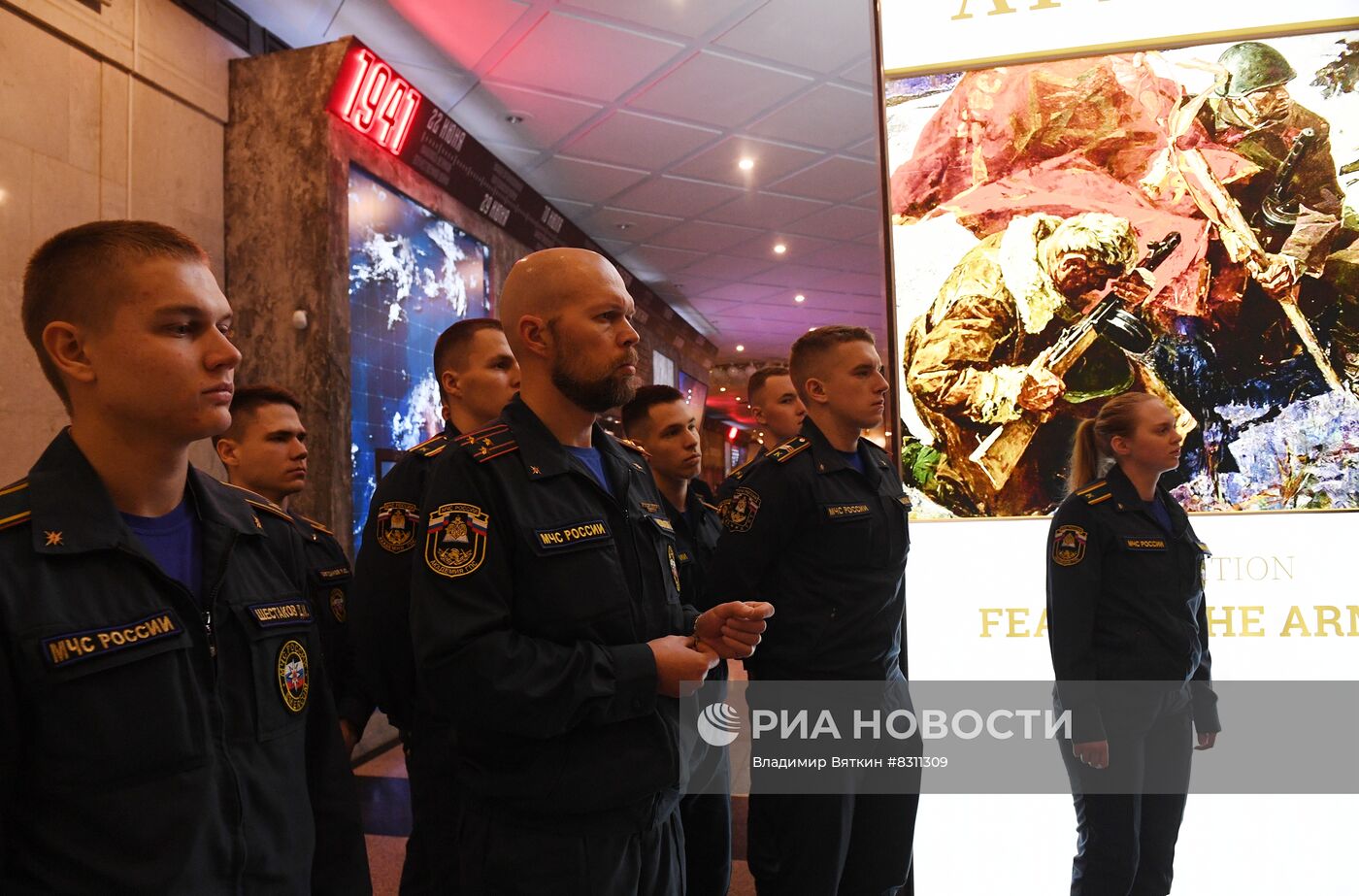 Церемония передачи родственникам останков погибших участников ВОВ