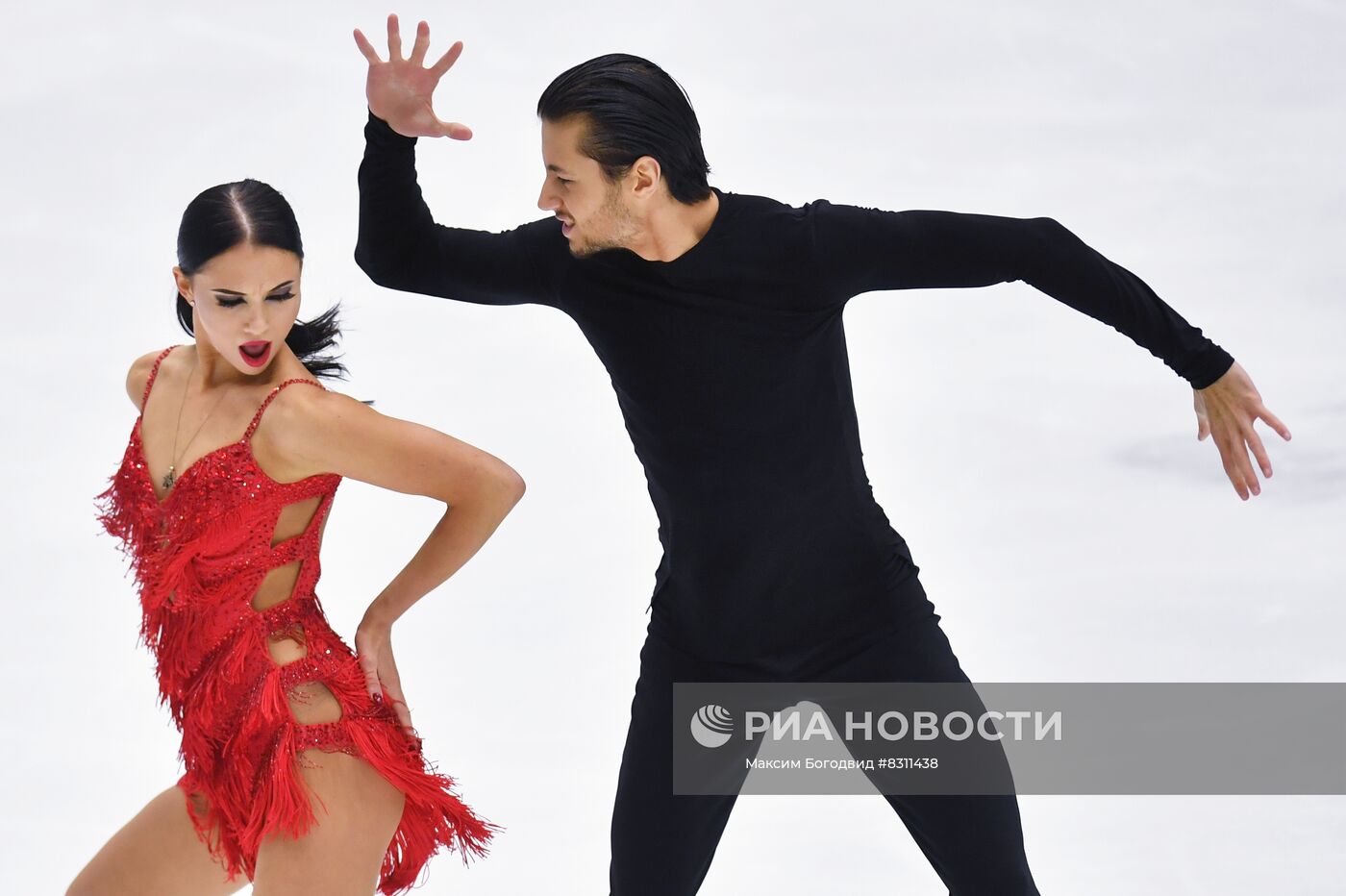 Фигурное катание. Гран-при России "Идель-2022". Танцы на льду. Ритмический танец