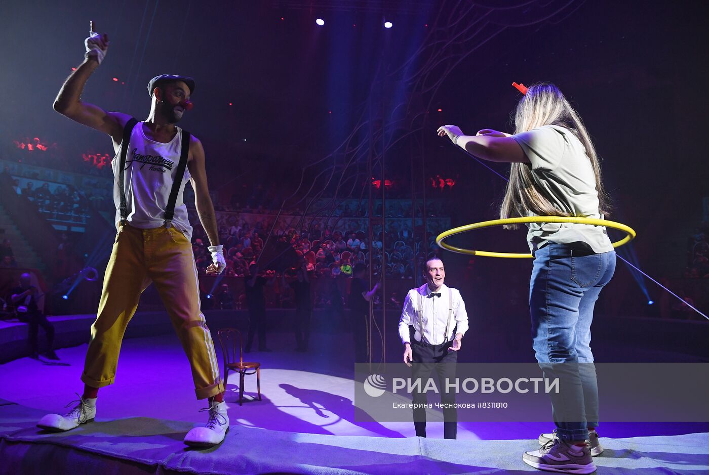 Первый Международный фестиваль циркового искусства "Без границ"
