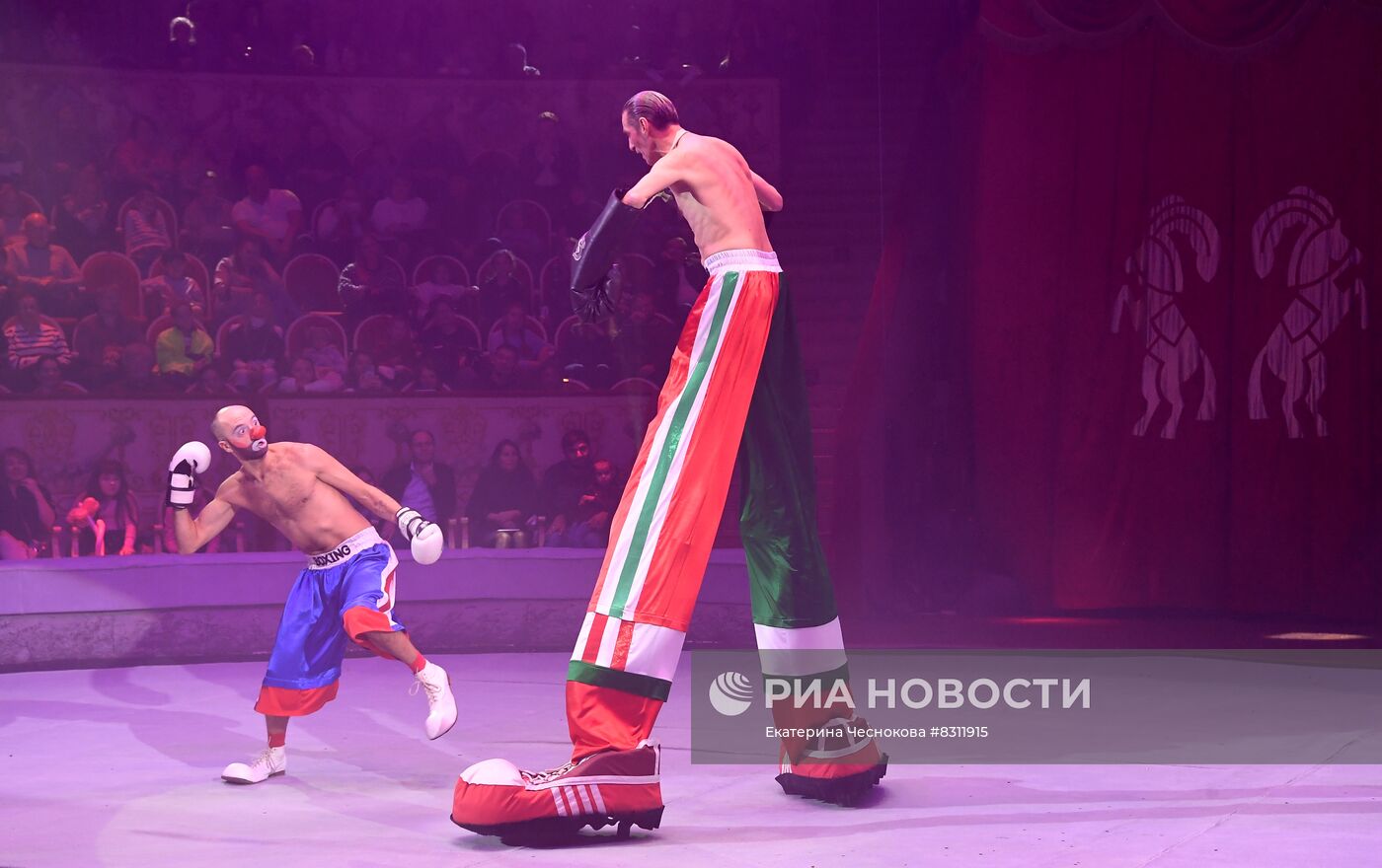Первый Международный фестиваль циркового искусства "Без границ"