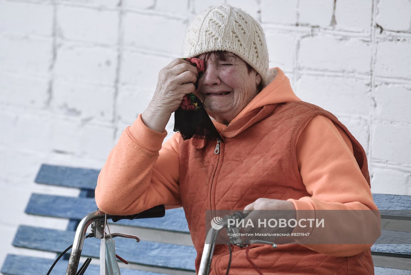 Маломобильных жителей Херсонской области эвакуируют в Крым