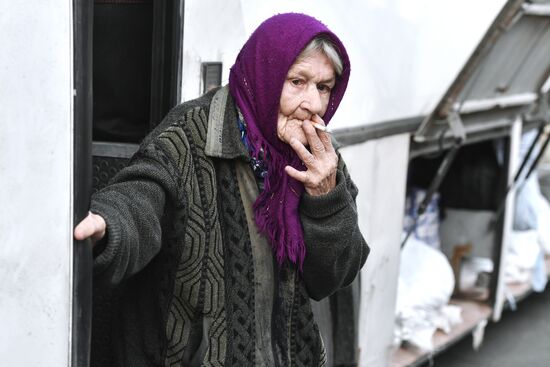 Маломобильных жителей Херсонской области эвакуируют в Крым