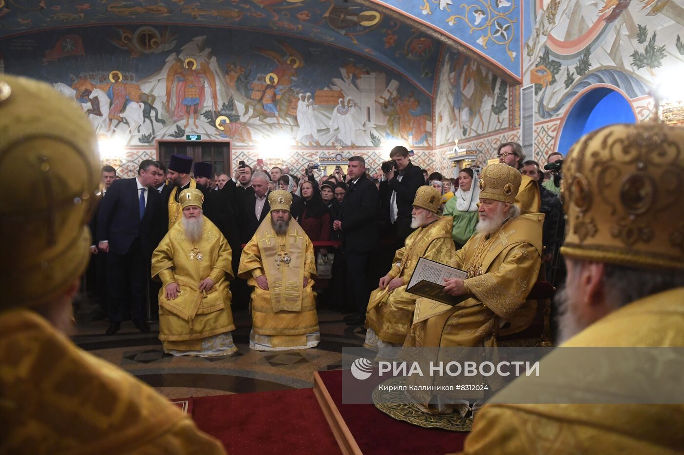 Освящение главного храма Росгвардии патриархом Кириллом