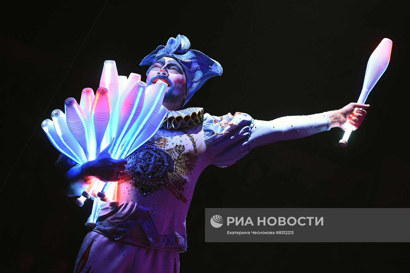 Первый Международный фестиваль циркового искусства "Без границ"