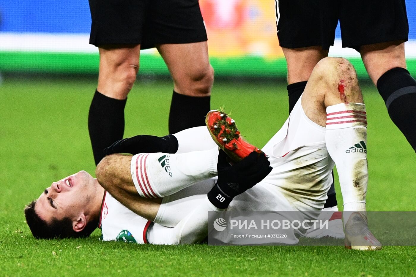 Футбол. РПЛ. Матч "Урал" - "Локомотив"