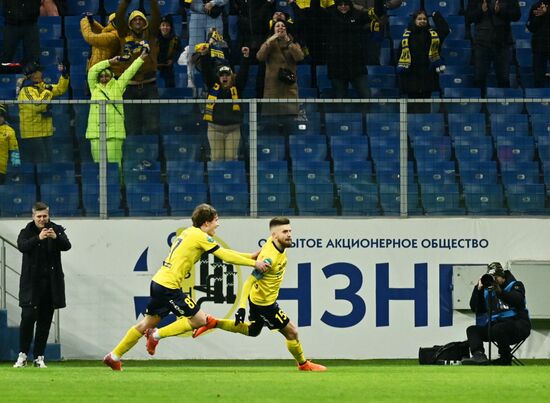 Футбол. РПЛ. Матч "Ростов" - "Динамо"