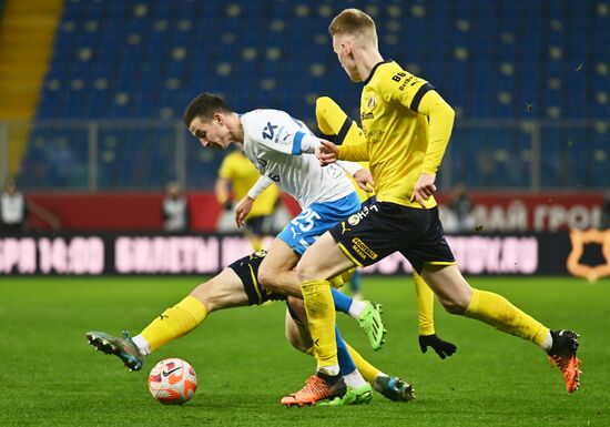 Футбол. РПЛ. Матч "Ростов" - "Динамо"