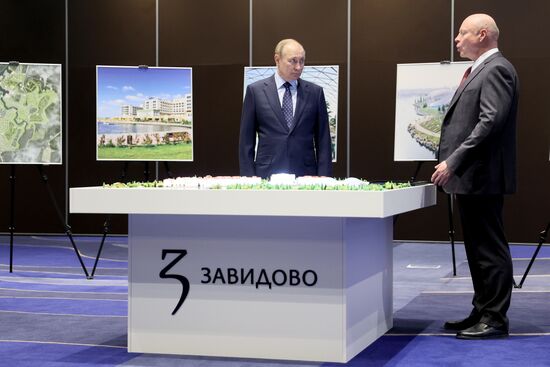 Рабочая поездка президента РФ В. Путина в Тверскую область