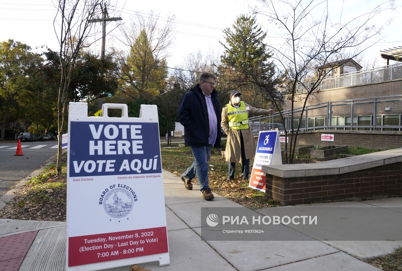  В США проходят промежуточные выборы в конгресс