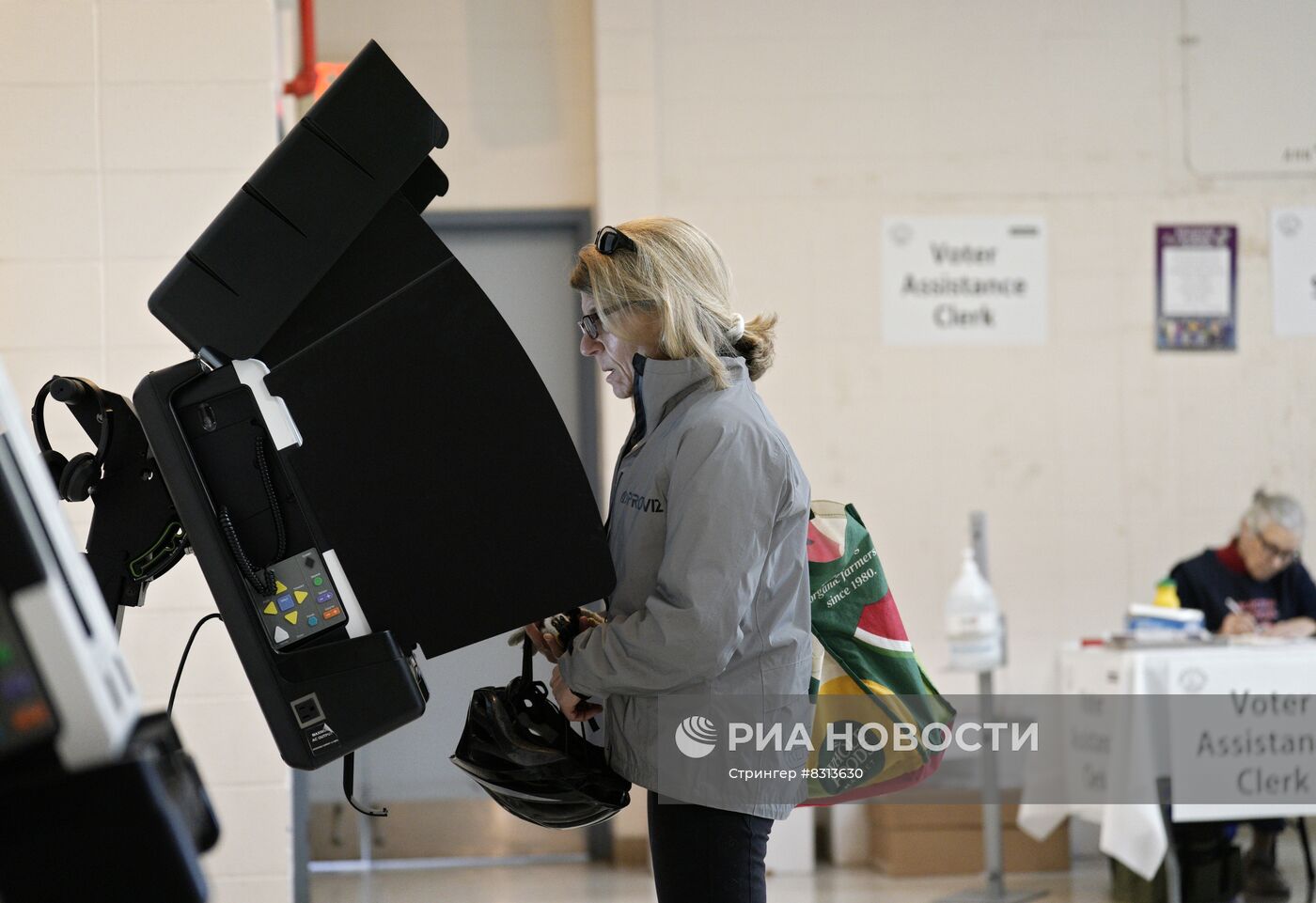  В США проходят промежуточные выборы в конгресс