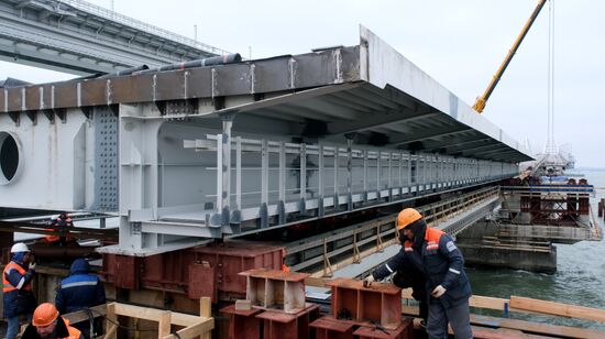 Завершен первый этап восстановительных работ на Крымском мосту