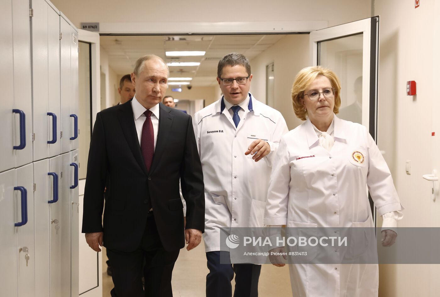 Президент РФ В. Путин посетил Федеральный центр мозга и нейротехнологий ФМБА