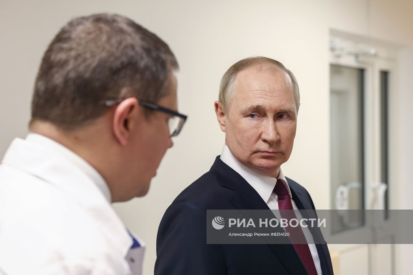 Президент РФ В. Путин посетил Федеральный центр мозга и нейротехнологий ФМБА