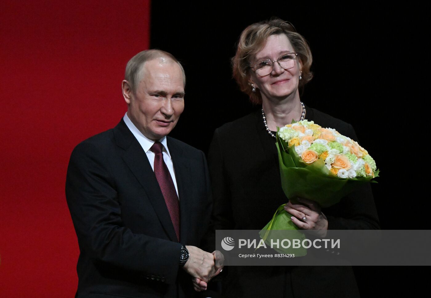 Президент РФ В. Путин принял участие в мероприятии по случаю 75-летия ФМБА